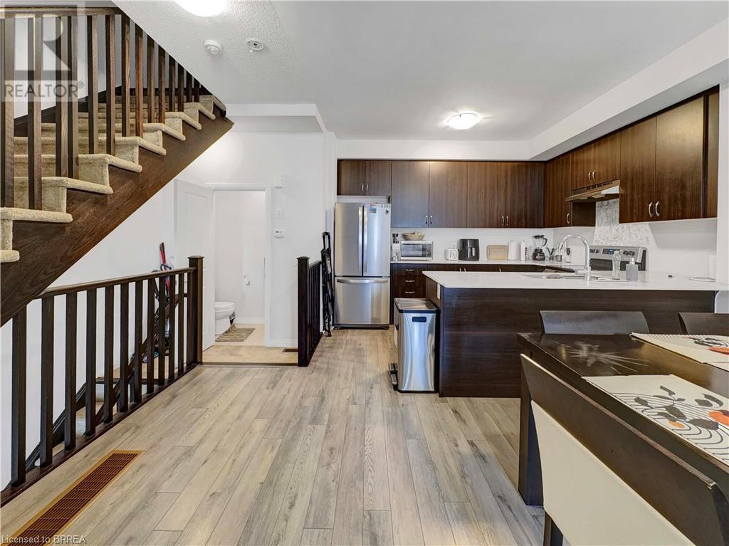 Photo 7 of 585 Colborne Street Unit 1105, Brantford ON