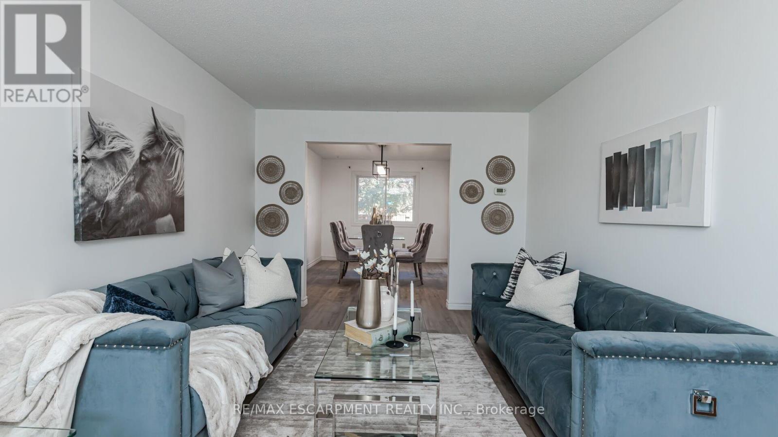 Photo 23 of 3 Mornington Drive, Hamilton ON