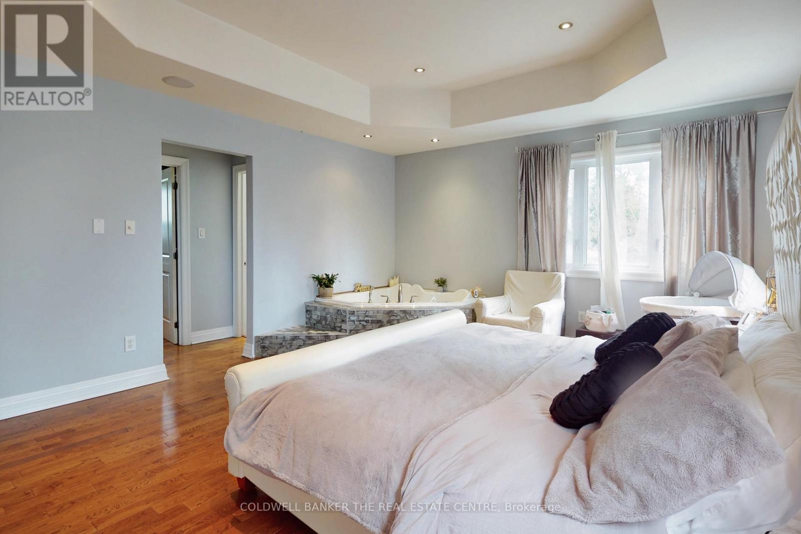 Photo 17 of 3276 Turnbull Drive, Severn ON