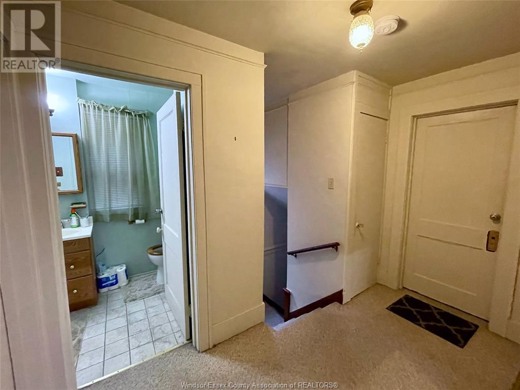 Photo 2 of 741 Partington, Windsor ON