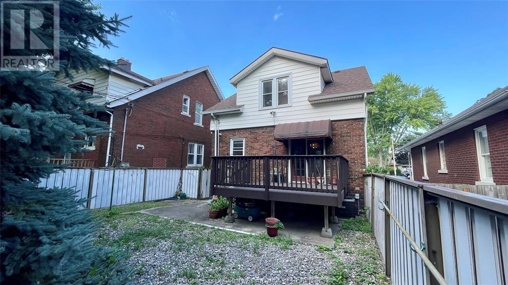 Photo 3 of 741 Partington, Windsor ON