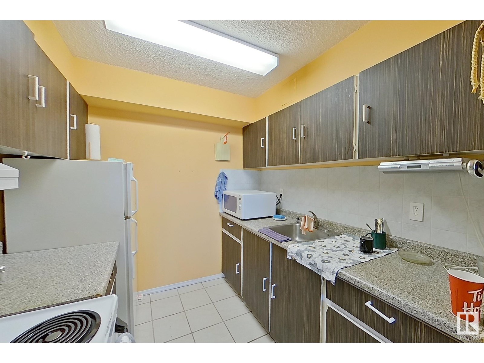 Photo 10 of 80 8745 165 St Nw, Edmonton AB