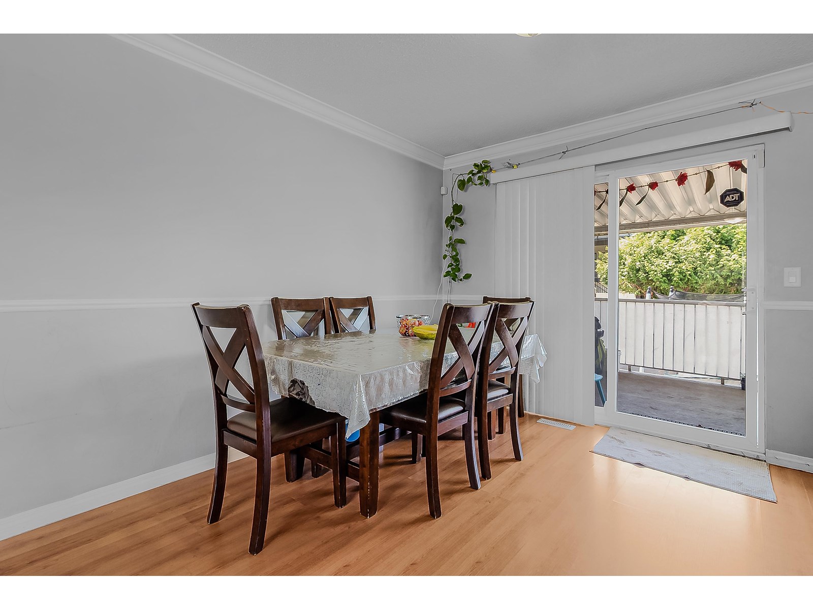 Photo 13 of 6721 132 Street Street, Surrey BC
