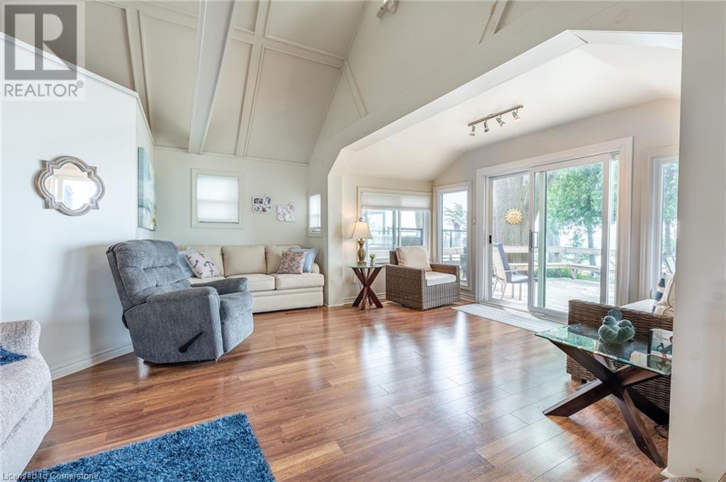Photo 17 of 58 Lakeside Drive, Nanticoke ON