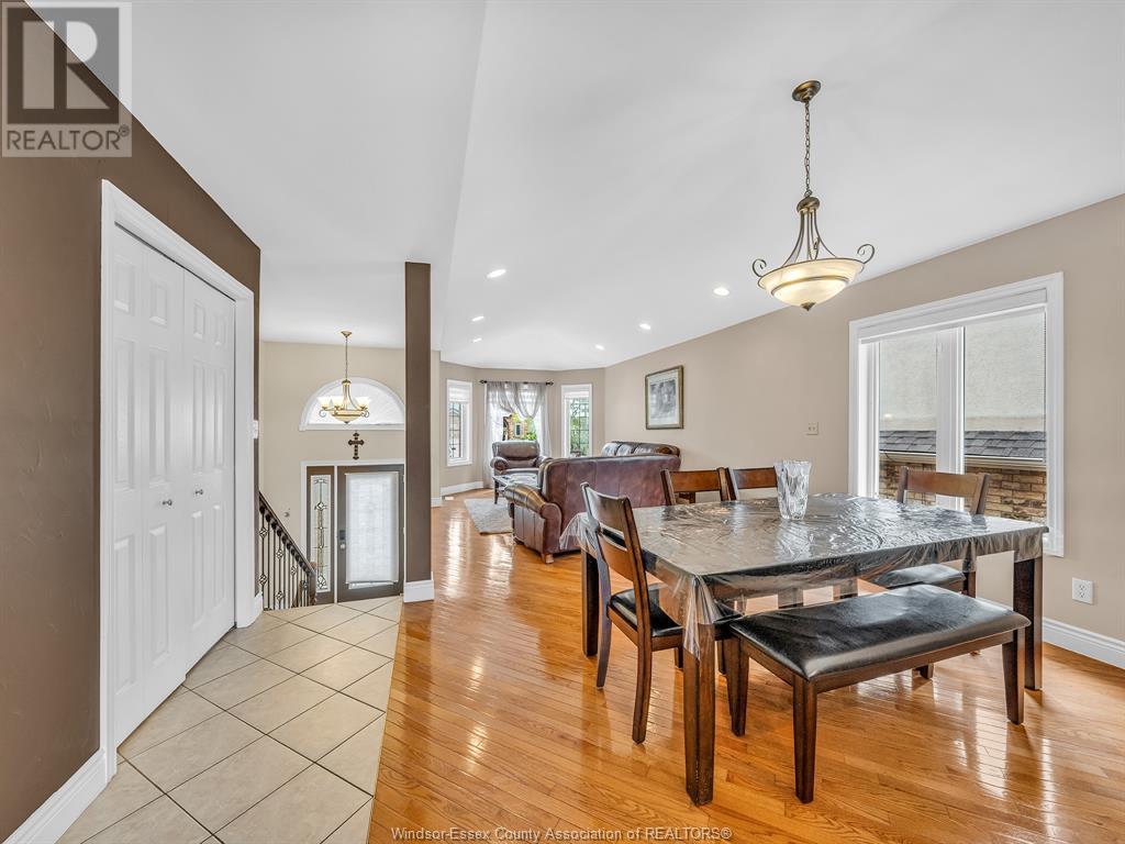 Photo 6 of 1437 Meridian Street, Windsor ON