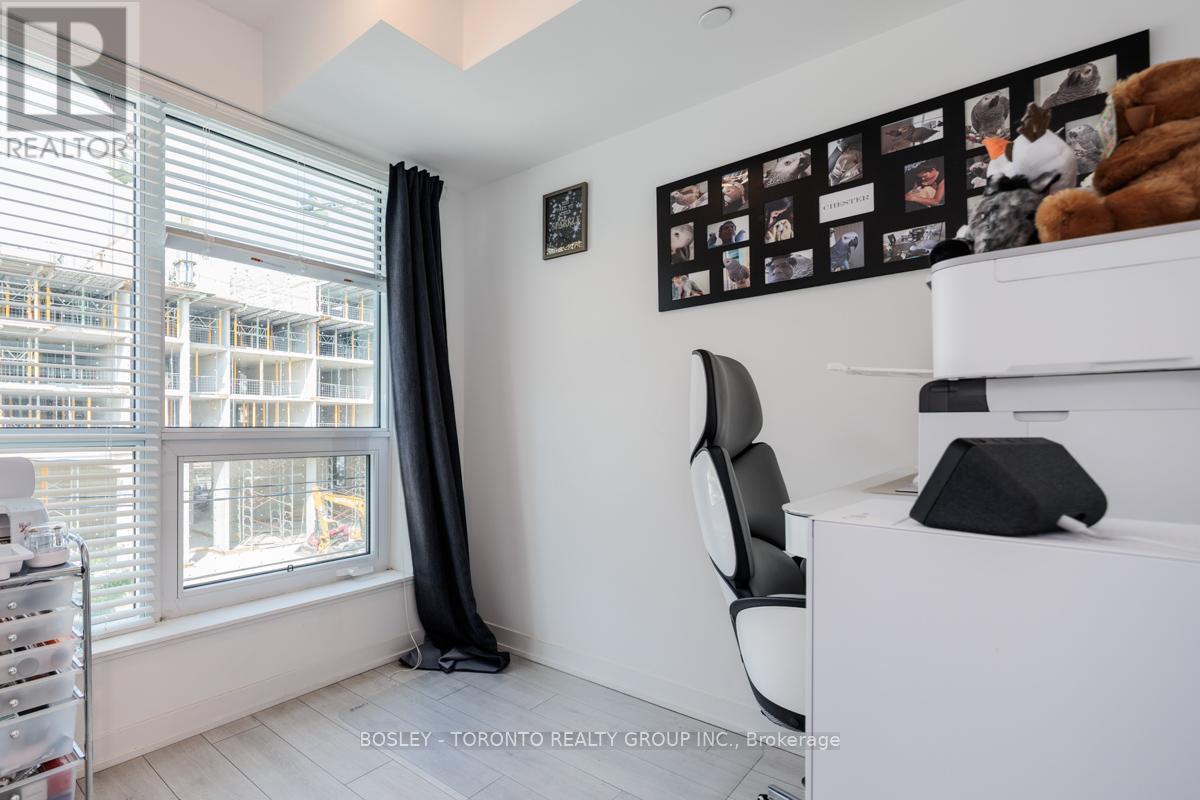 Photo 20 of 363 31 Tippett Road, Toronto ON