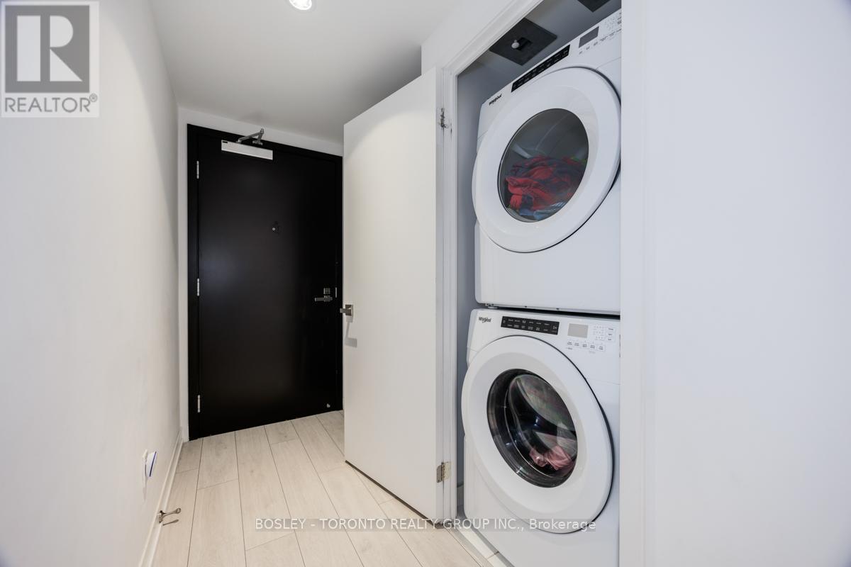 Photo 24 of 363 31 Tippett Road, Toronto ON