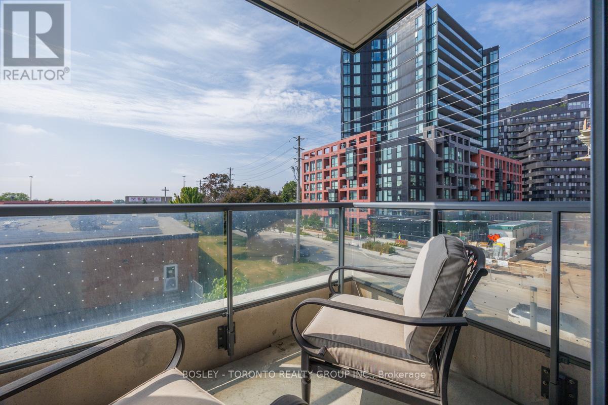 Photo 25 of 363 31 Tippett Road, Toronto ON