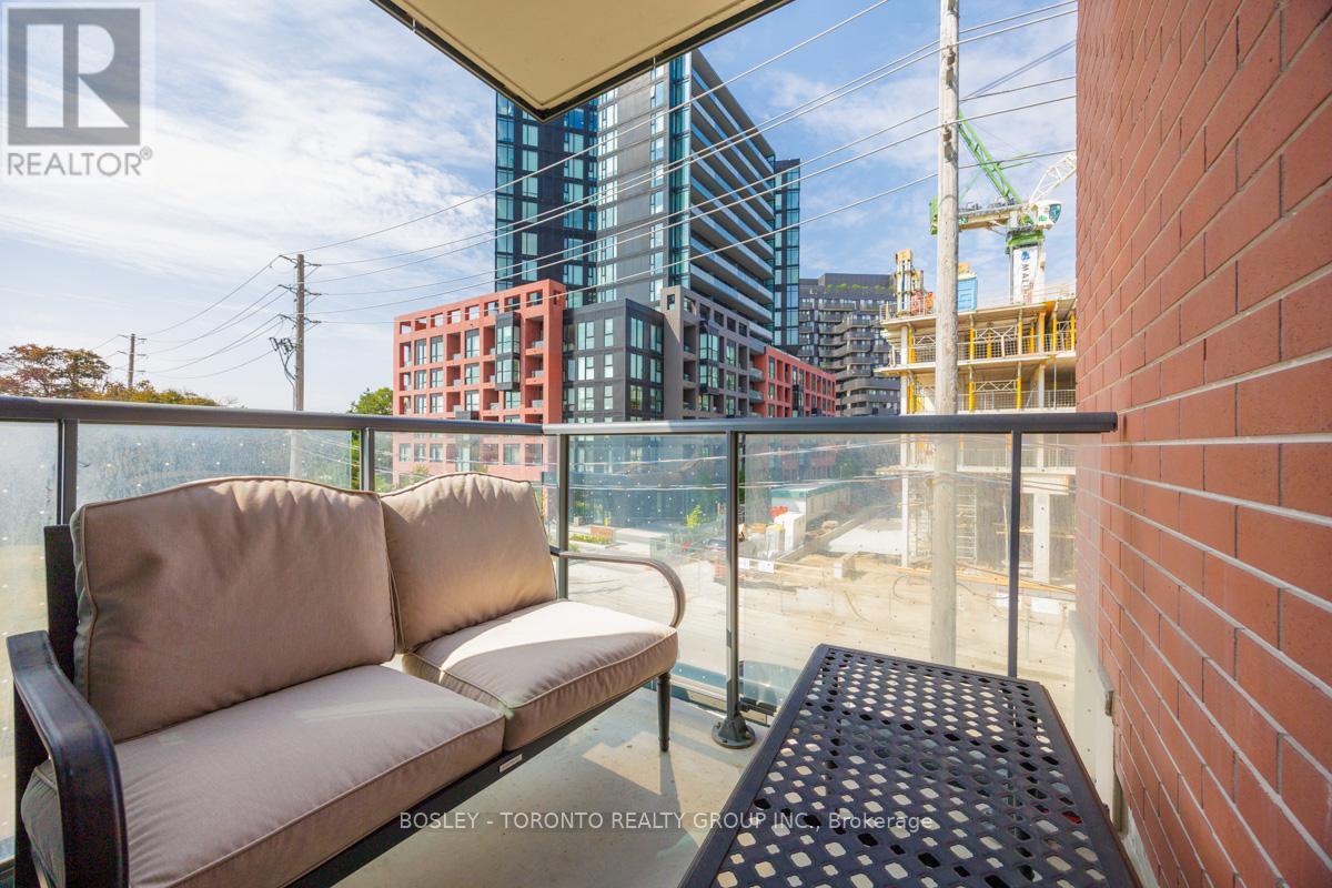 Photo 26 of 363 31 Tippett Road, Toronto ON