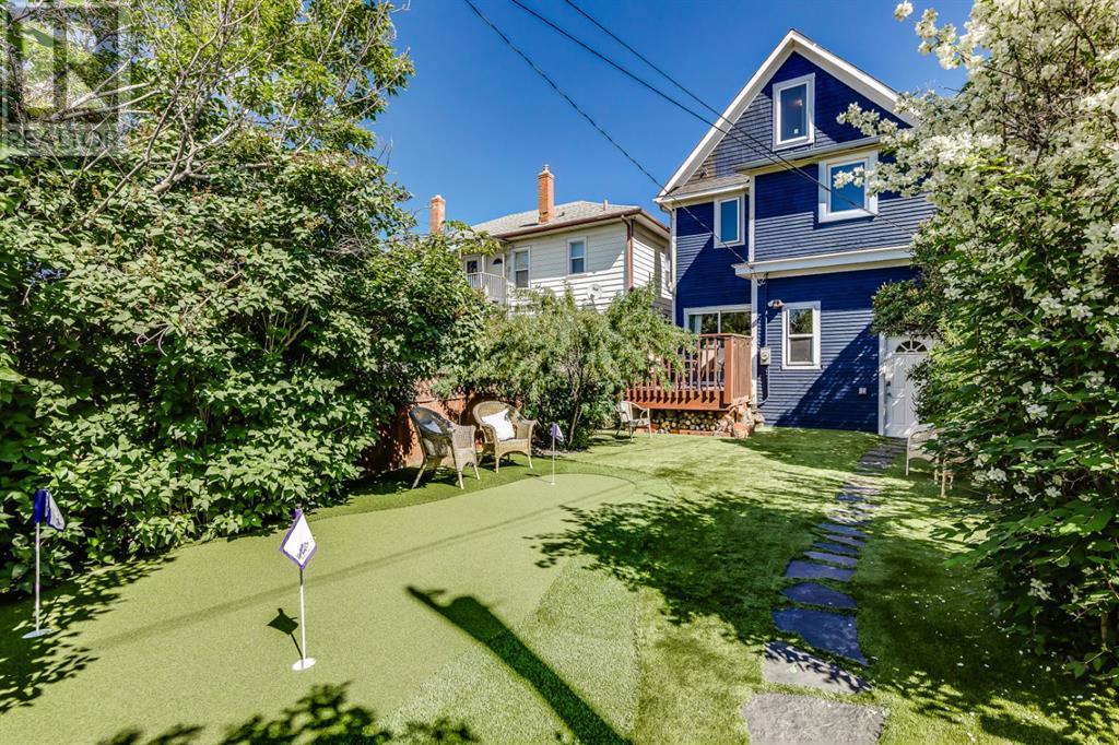 Single Family House for Sale in   Avenue SW Sunalta Calgary 