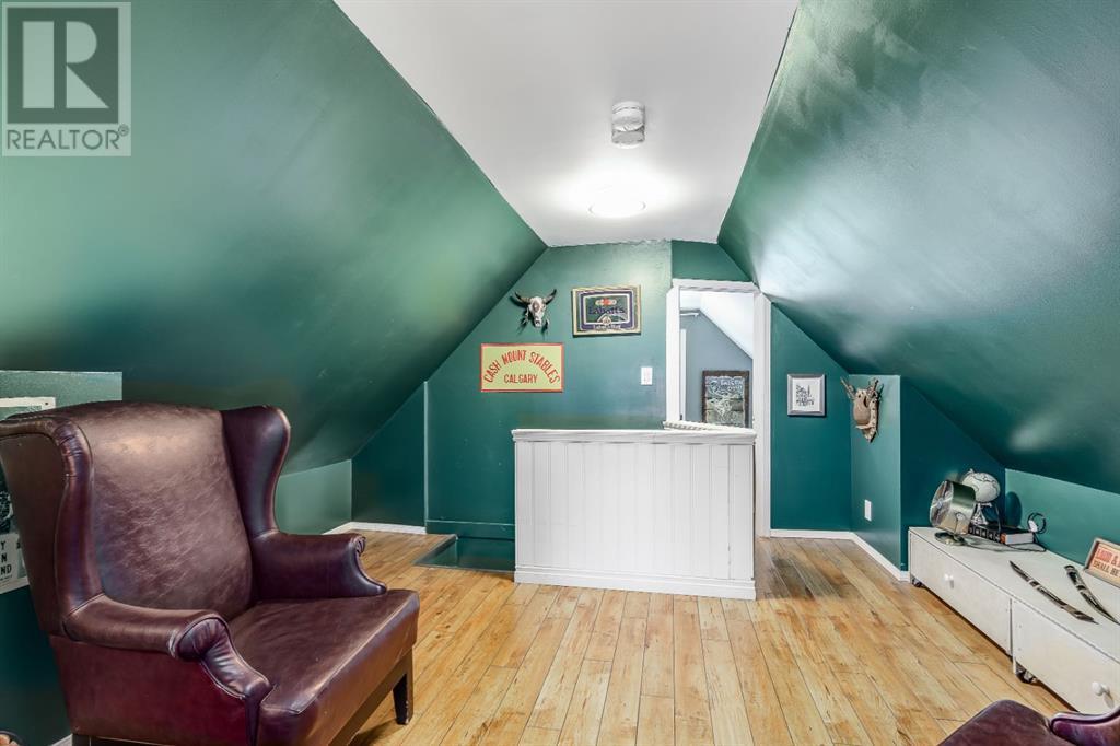 Single Family House for Sale in   Avenue SW Sunalta Calgary 