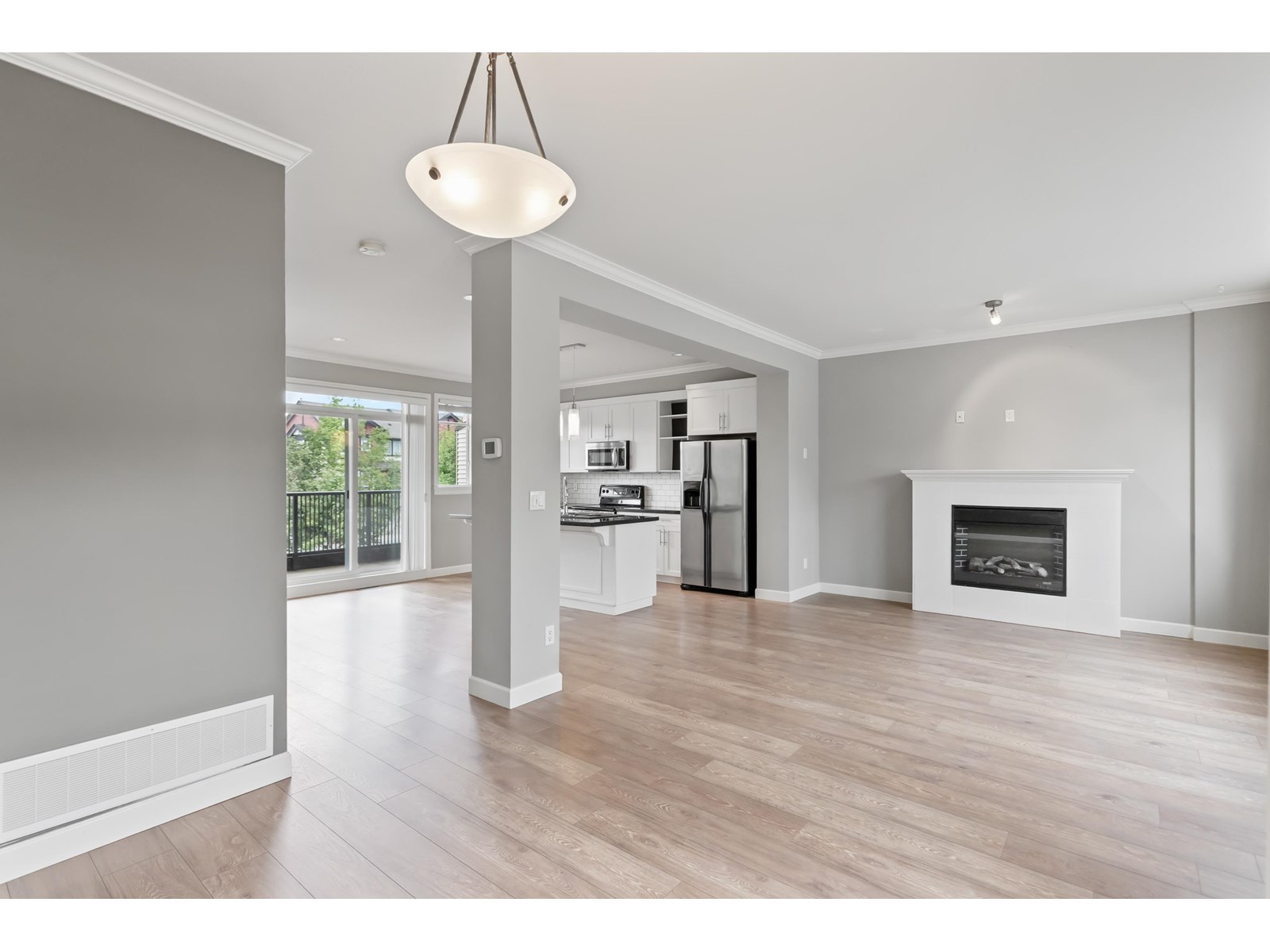 Photo 16 of 37 7168 179 Street, Surrey BC