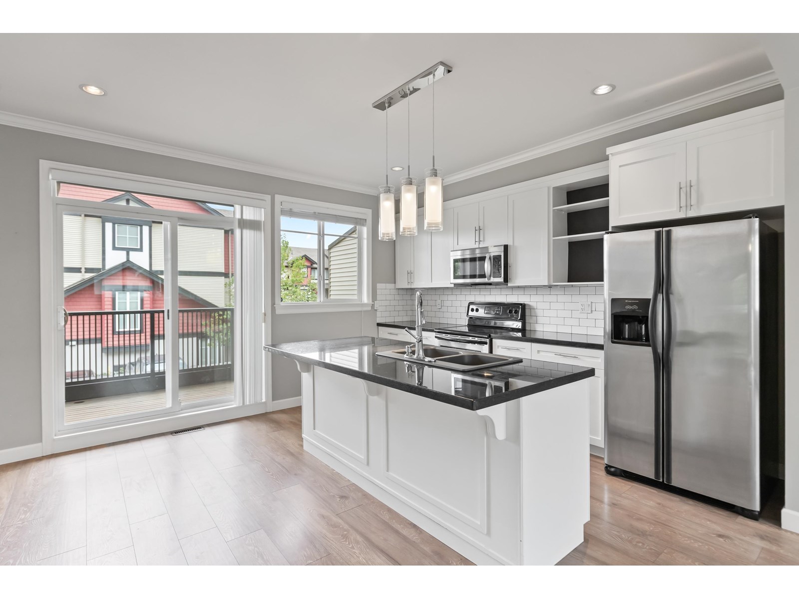 Photo 3 of 37 7168 179 Street, Surrey BC