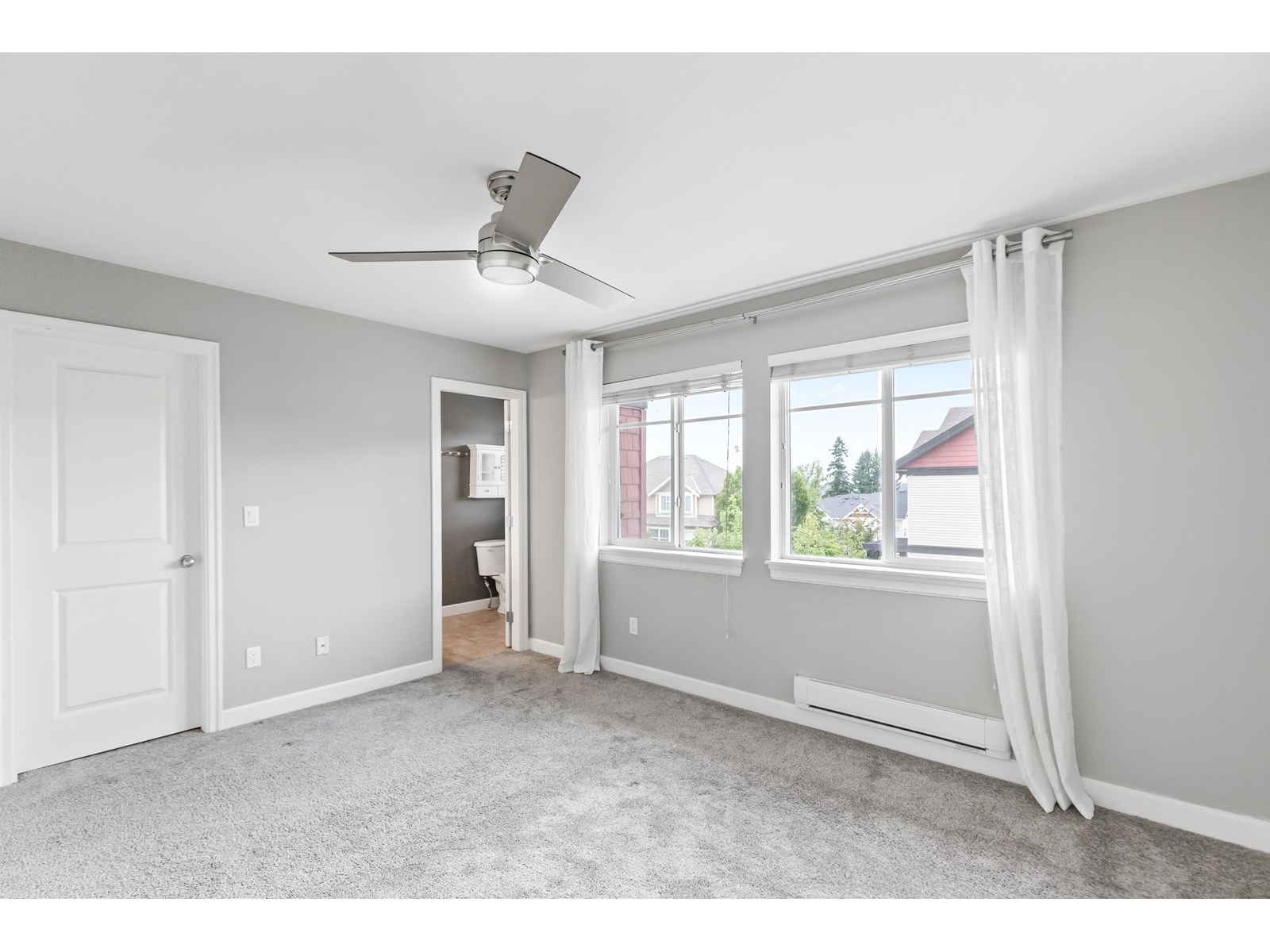 Photo 24 of 37 7168 179 Street, Surrey BC