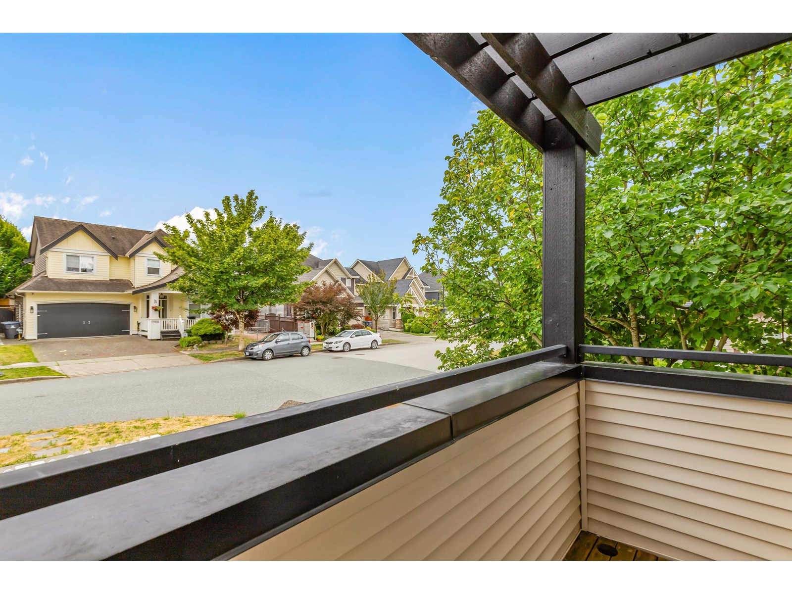 Photo 20 of 37 7168 179 Street, Surrey BC