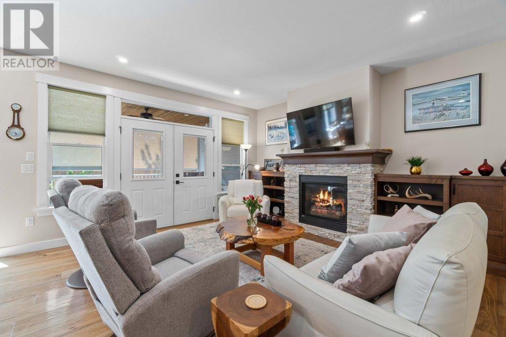 Photo 13 of 1321 24 Street Se, Salmon Arm BC