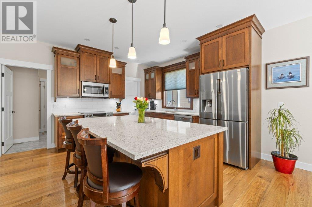 Photo 2 of 1321 24 Street Se, Salmon Arm BC