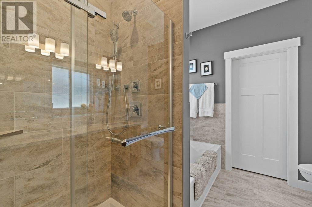 Photo 24 of 1321 24 Street Se, Salmon Arm BC
