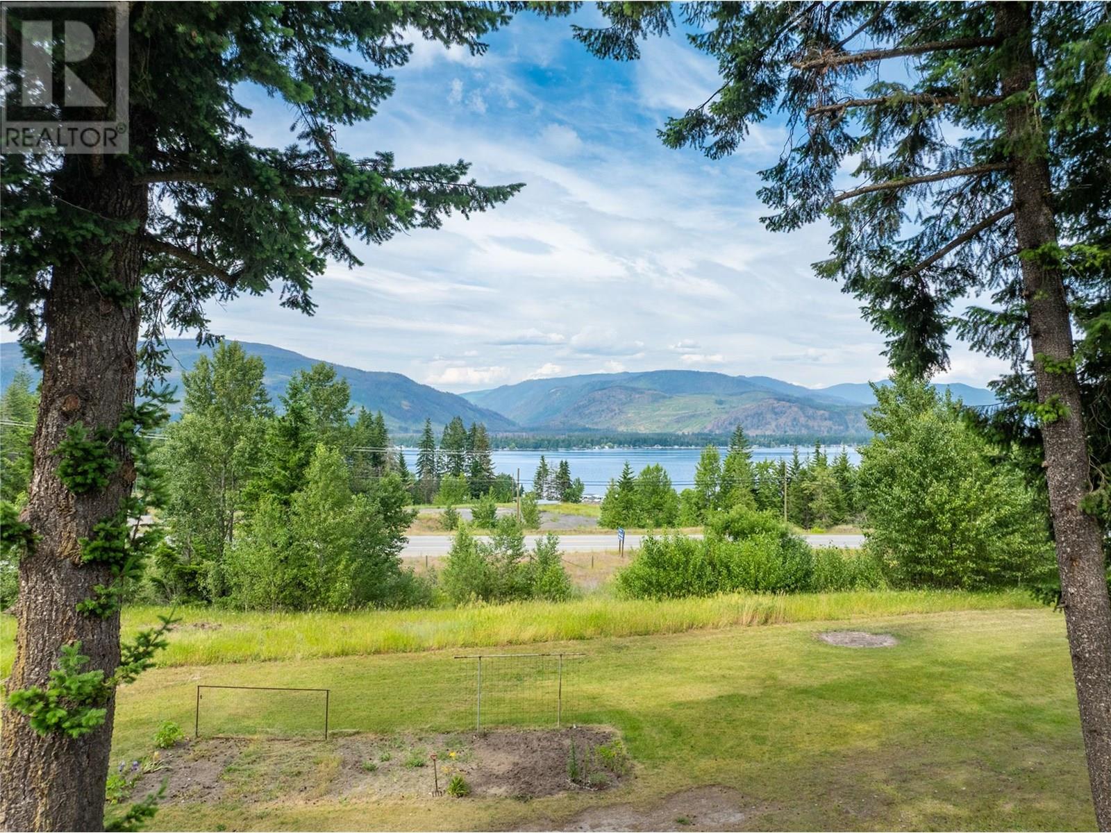 Photo 19 of 851 Dilworth Road, Sorrento BC