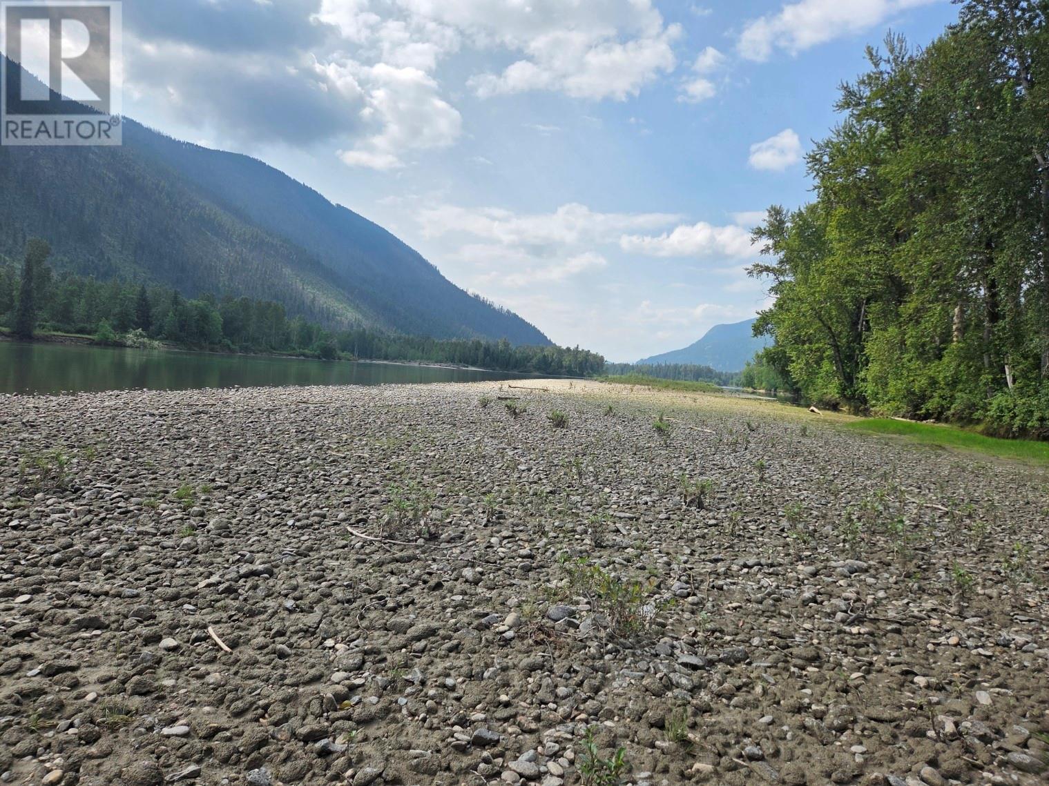 Photo 42 of 3284 3326 Yellowhead Highway S, Clearwater BC