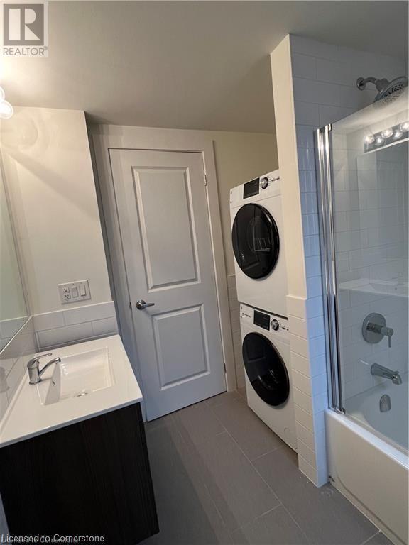 Photo 8 of 38 West Avenue S Unit 303, Hamilton ON