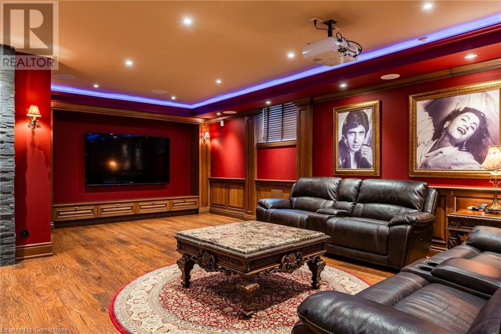 Photo 36 of 2594 Bluffs Way, Burlington ON