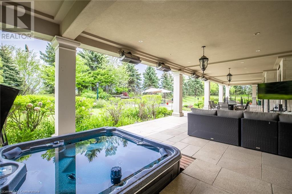 Photo 41 of 2594 Bluffs Way, Burlington ON