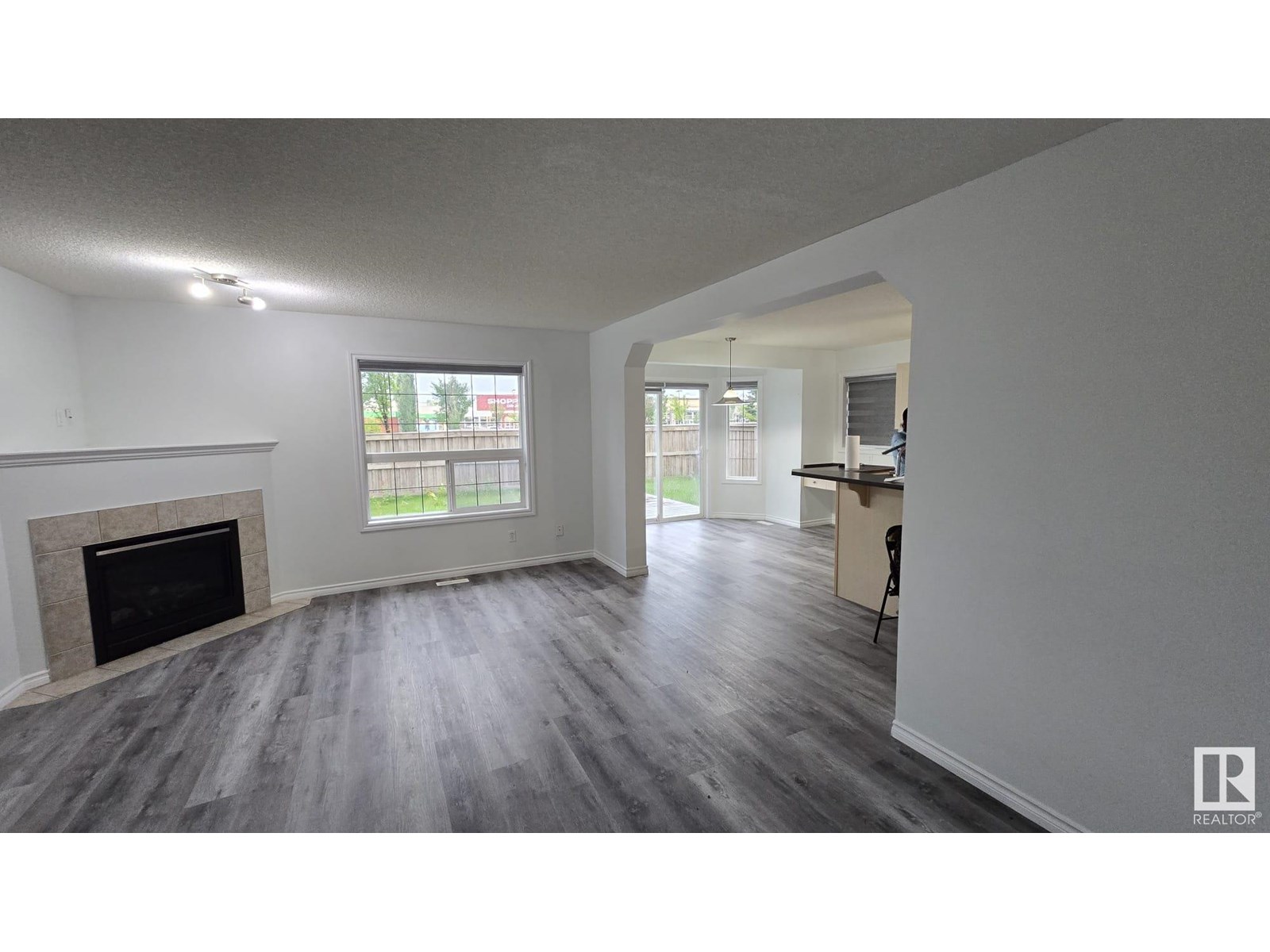 Photo 30 of 8053 Shaske Dr Nw, Edmonton AB