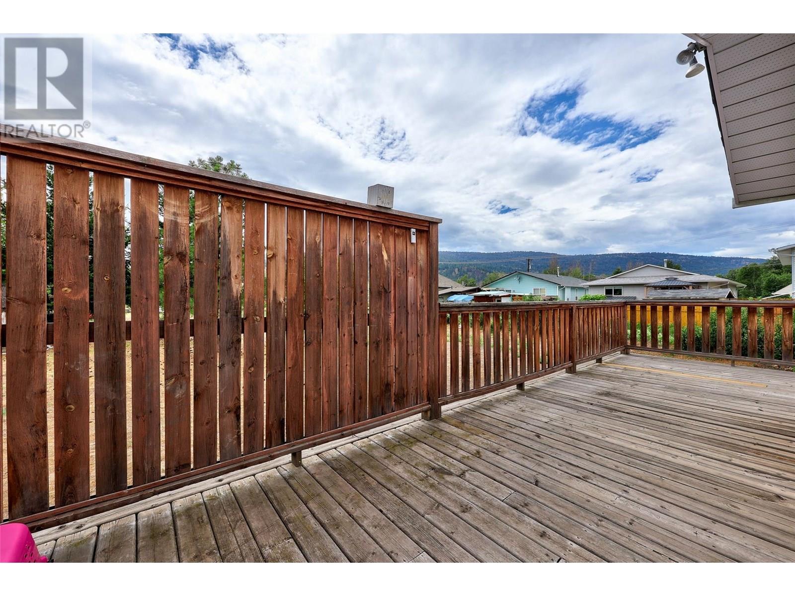 2026 PRIEST AVENUE - 8