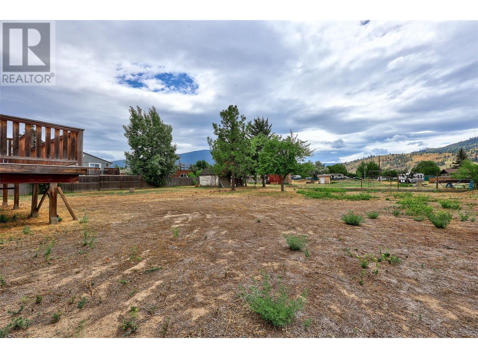 2026 PRIEST AVENUE - 11