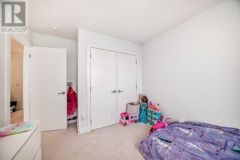 Photo 21 of 144 Merganser Drive W, Chestermere AB