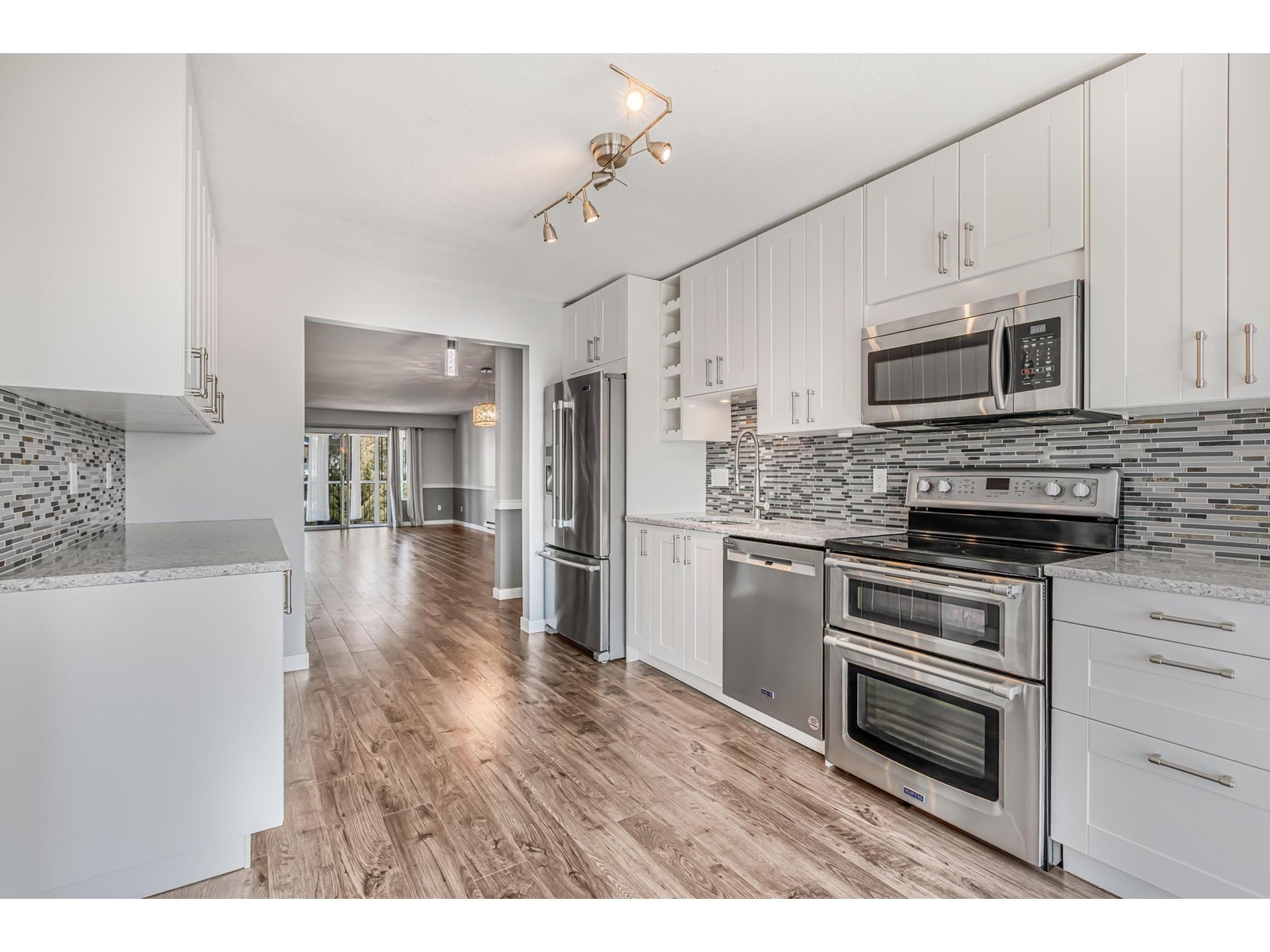 Photo 12 of 72 32691 Garibaldi Drive, Abbotsford BC