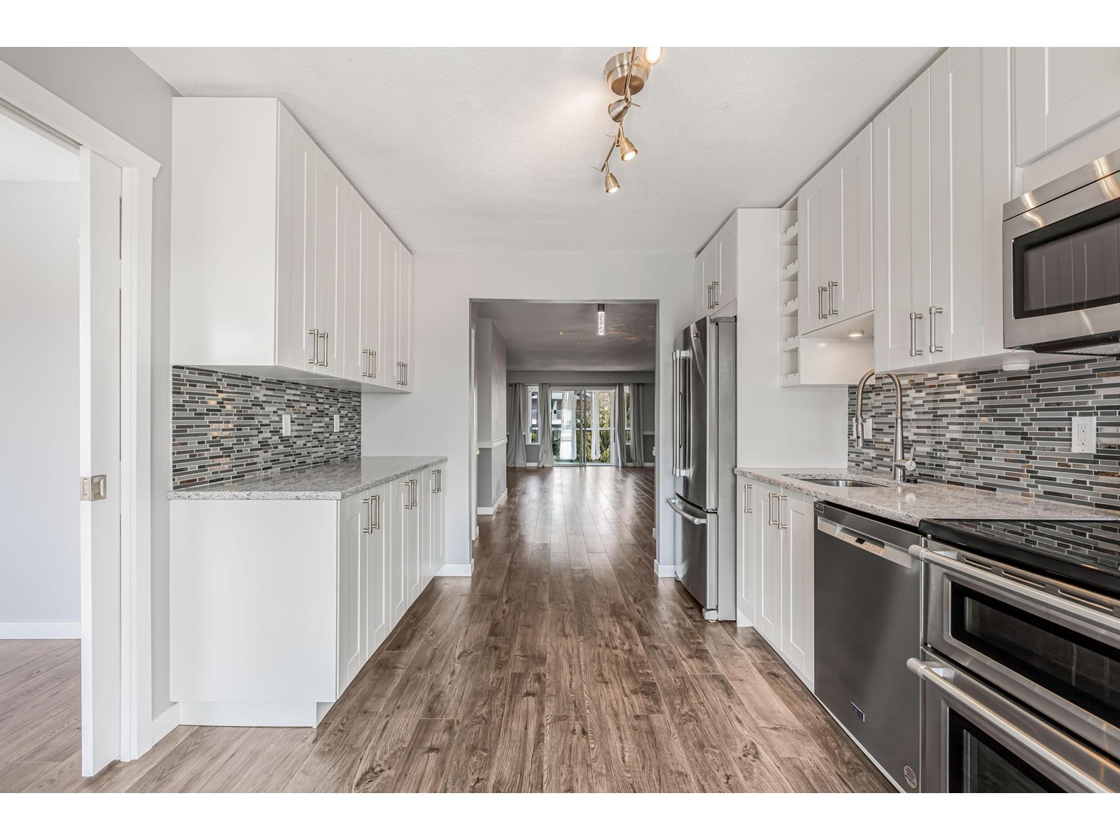 Photo 13 of 72 32691 Garibaldi Drive, Abbotsford BC