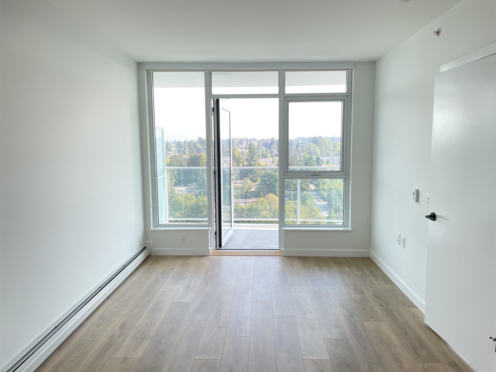 Photo 9 of 1704 13685 102 Avenue, Surrey BC