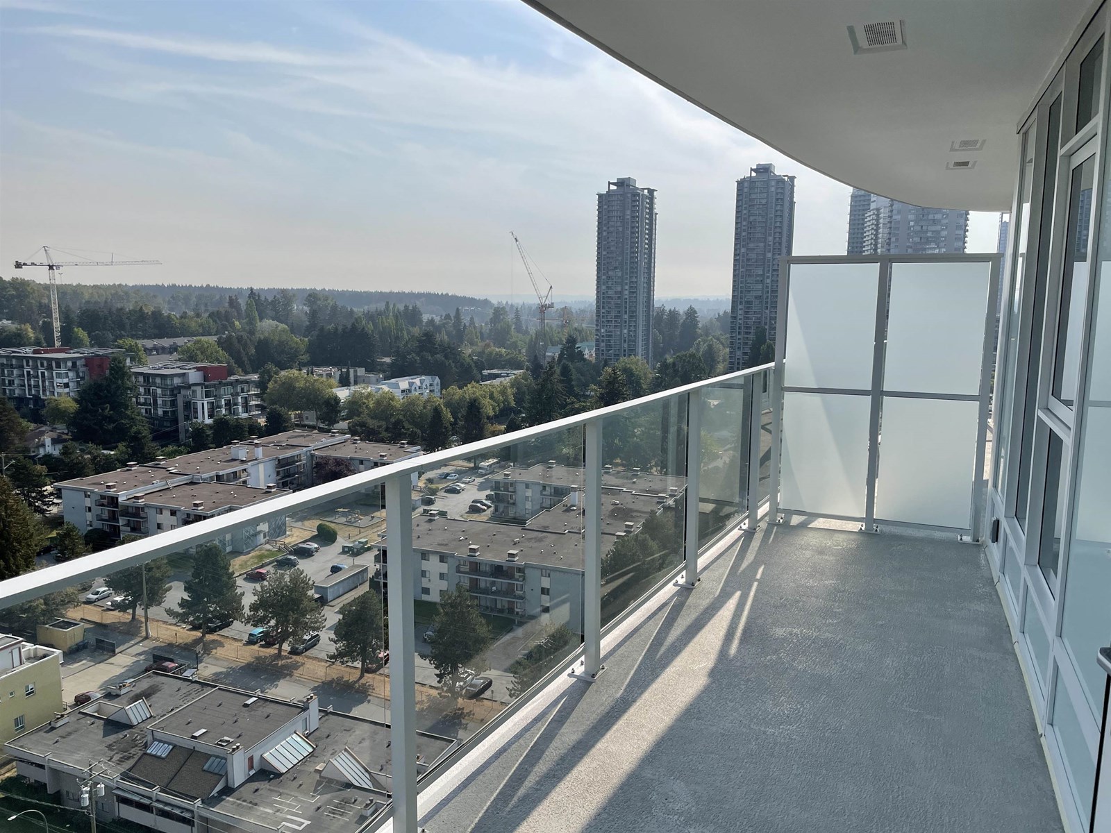 Photo 15 of 1704 13685 102 Avenue, Surrey BC