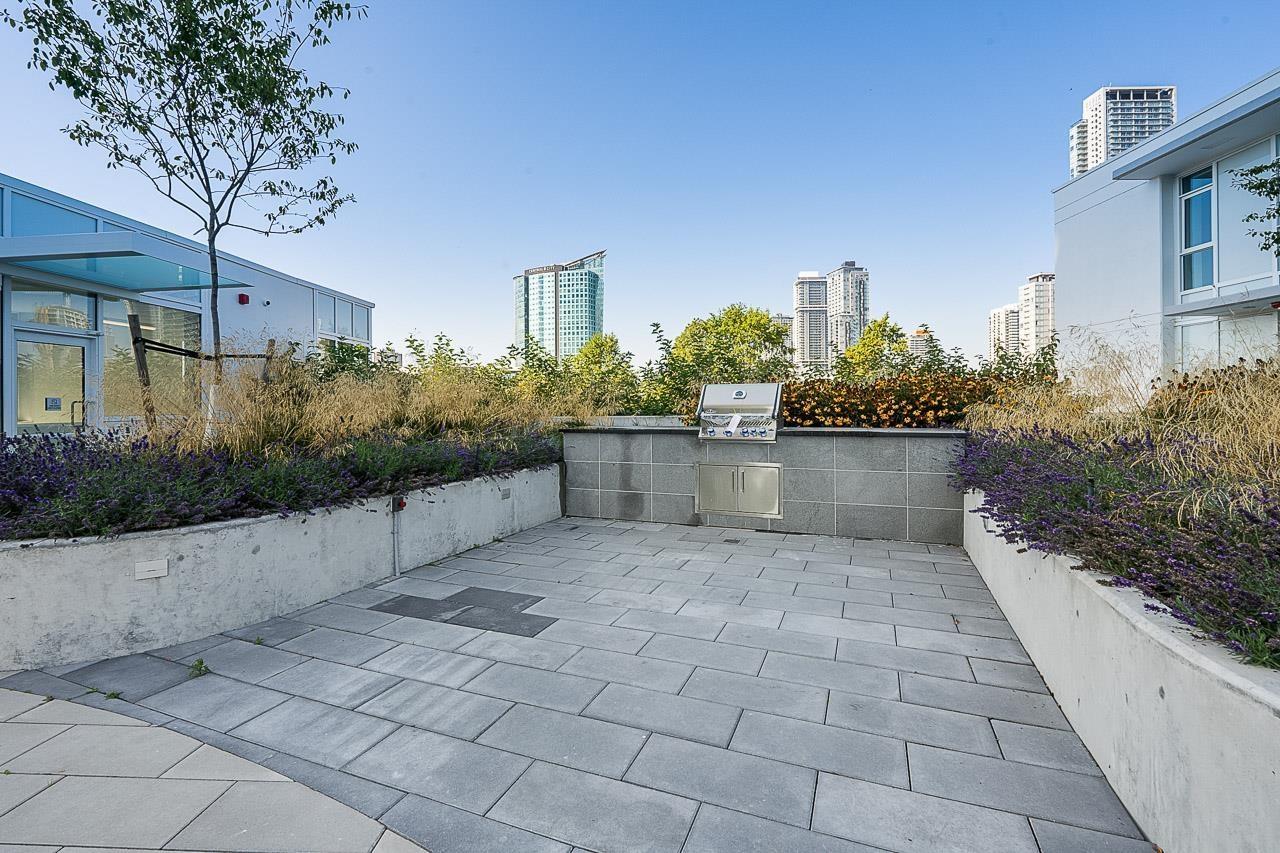 Photo 21 of 1704 13685 102 Avenue, Surrey BC