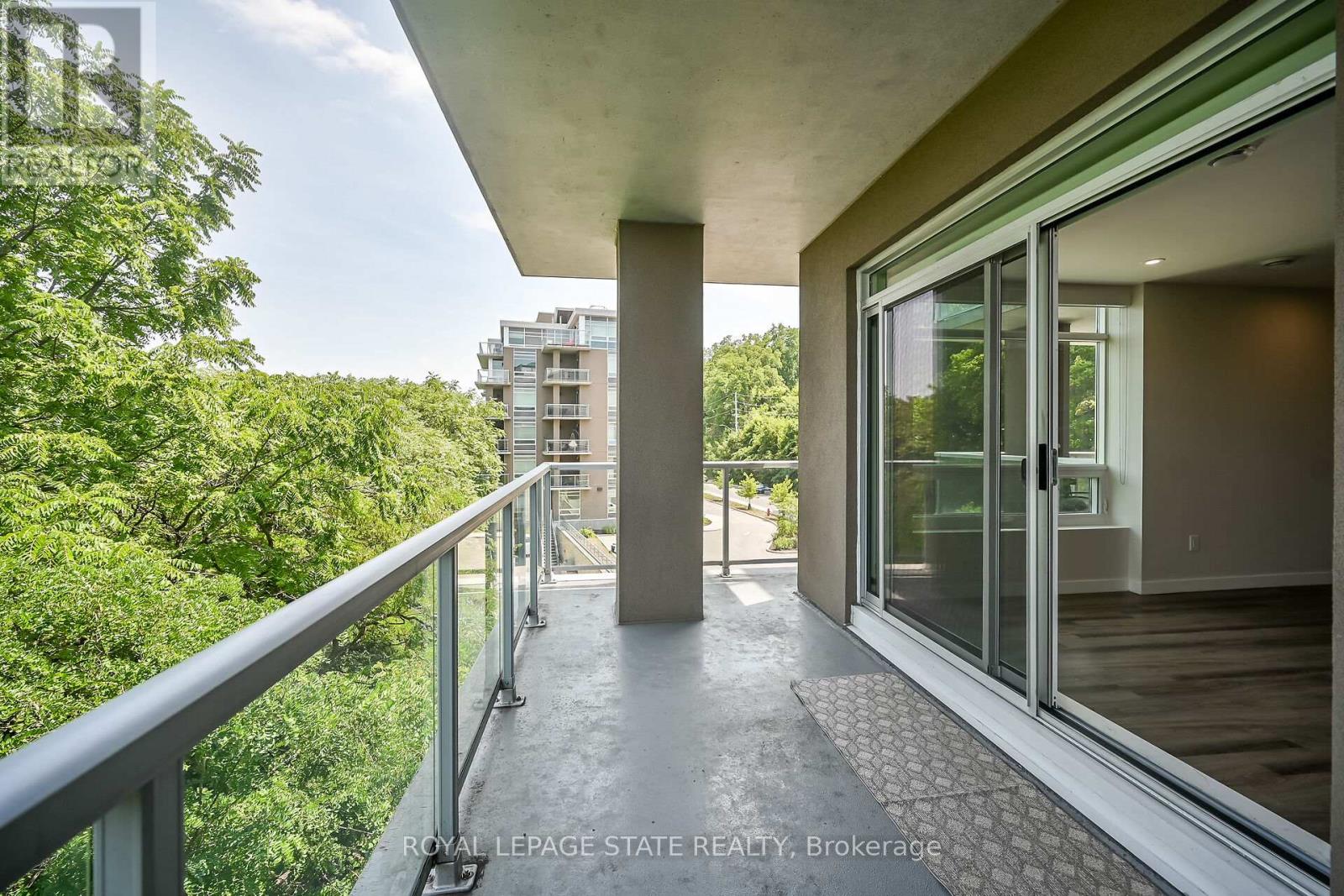 Photo 17 of 307 455 Charlton Avenue E, Hamilton ON
