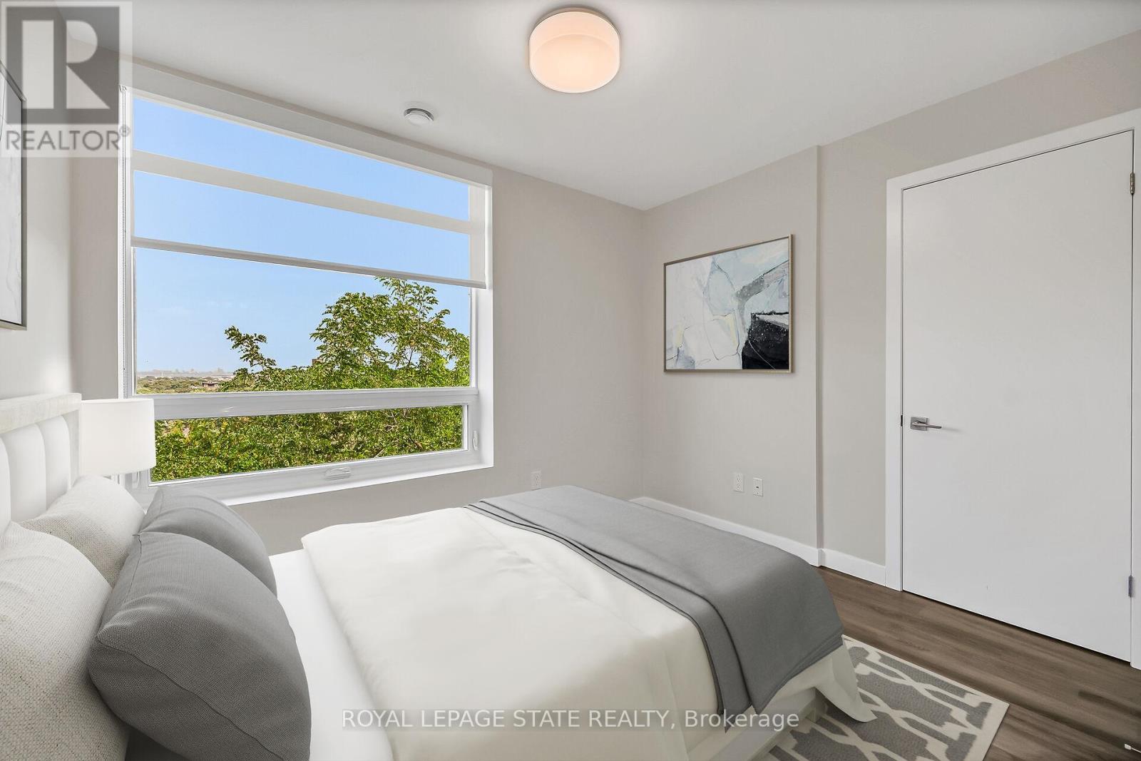 Photo 50 of 307 455 Charlton Avenue E, Hamilton ON