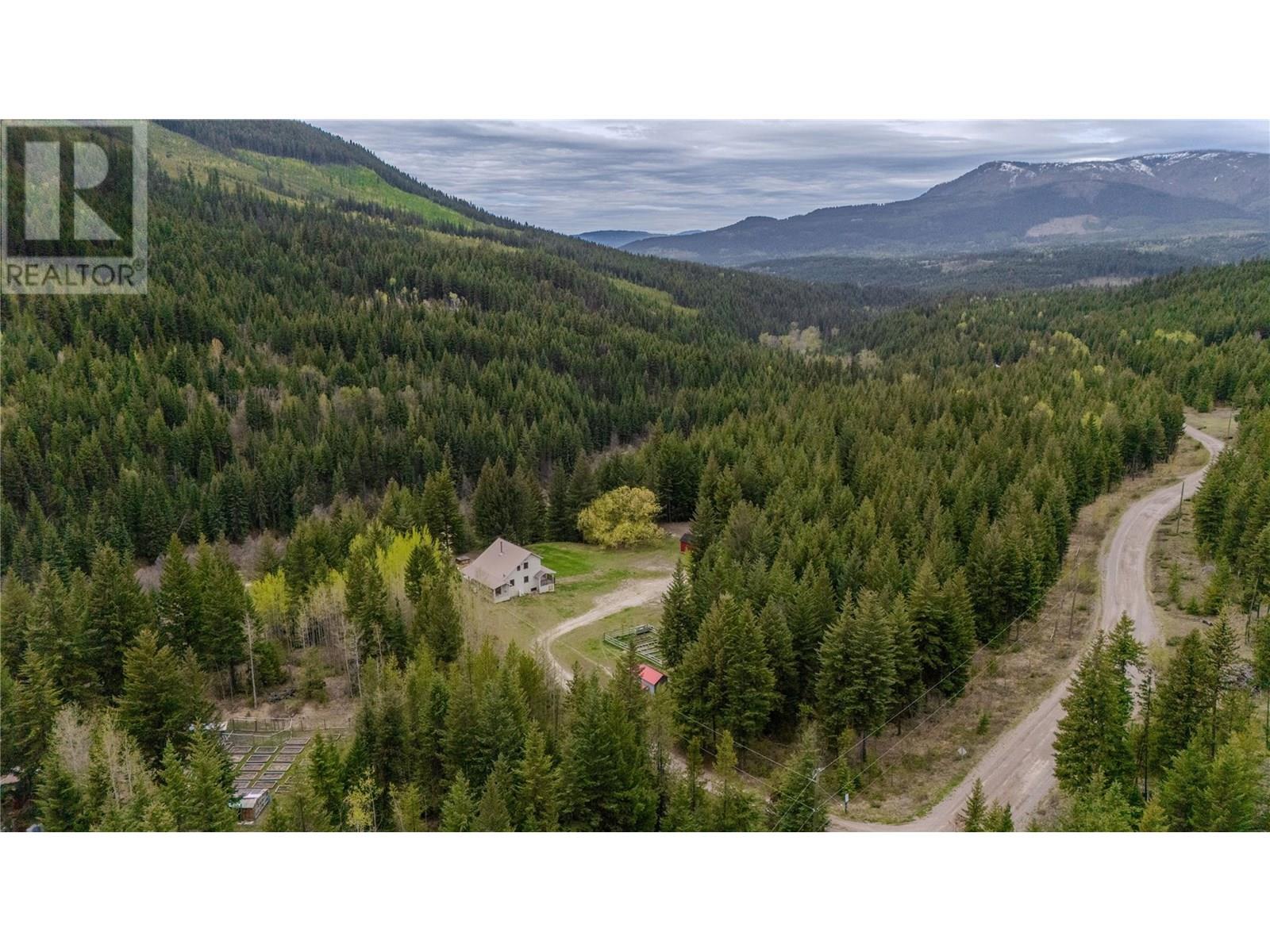 7250 China Valley Road, Falkland