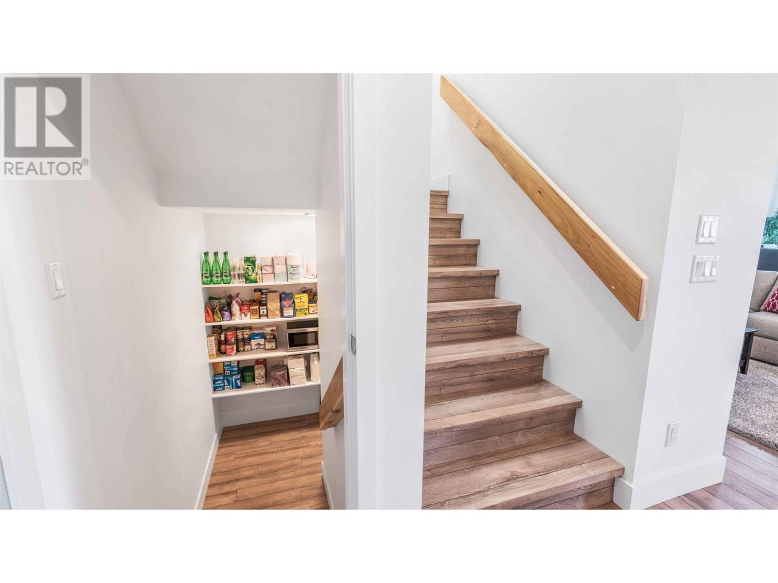  1027 Wilson Avenue, Kelowna
