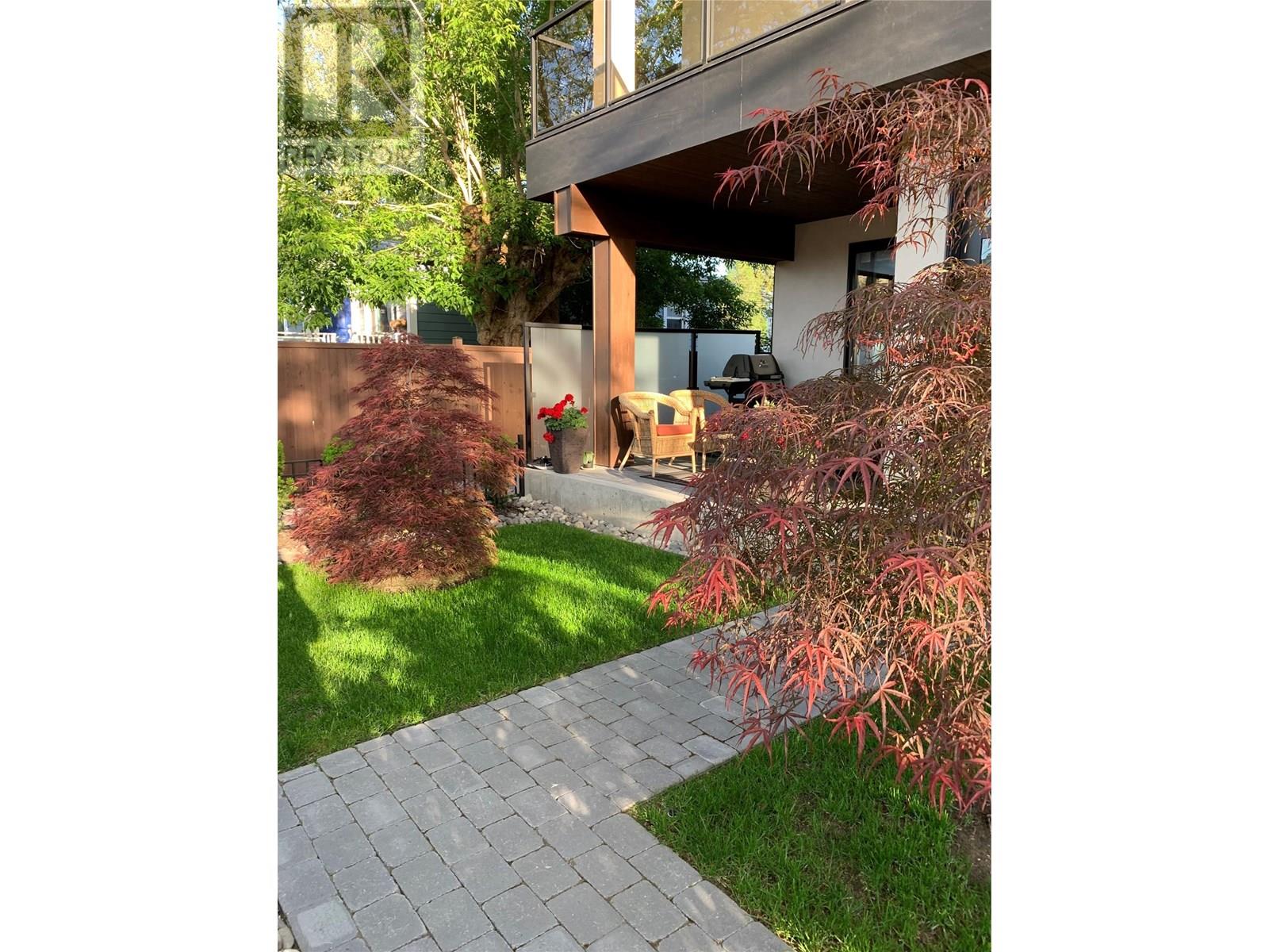  1027 Wilson Avenue, Kelowna