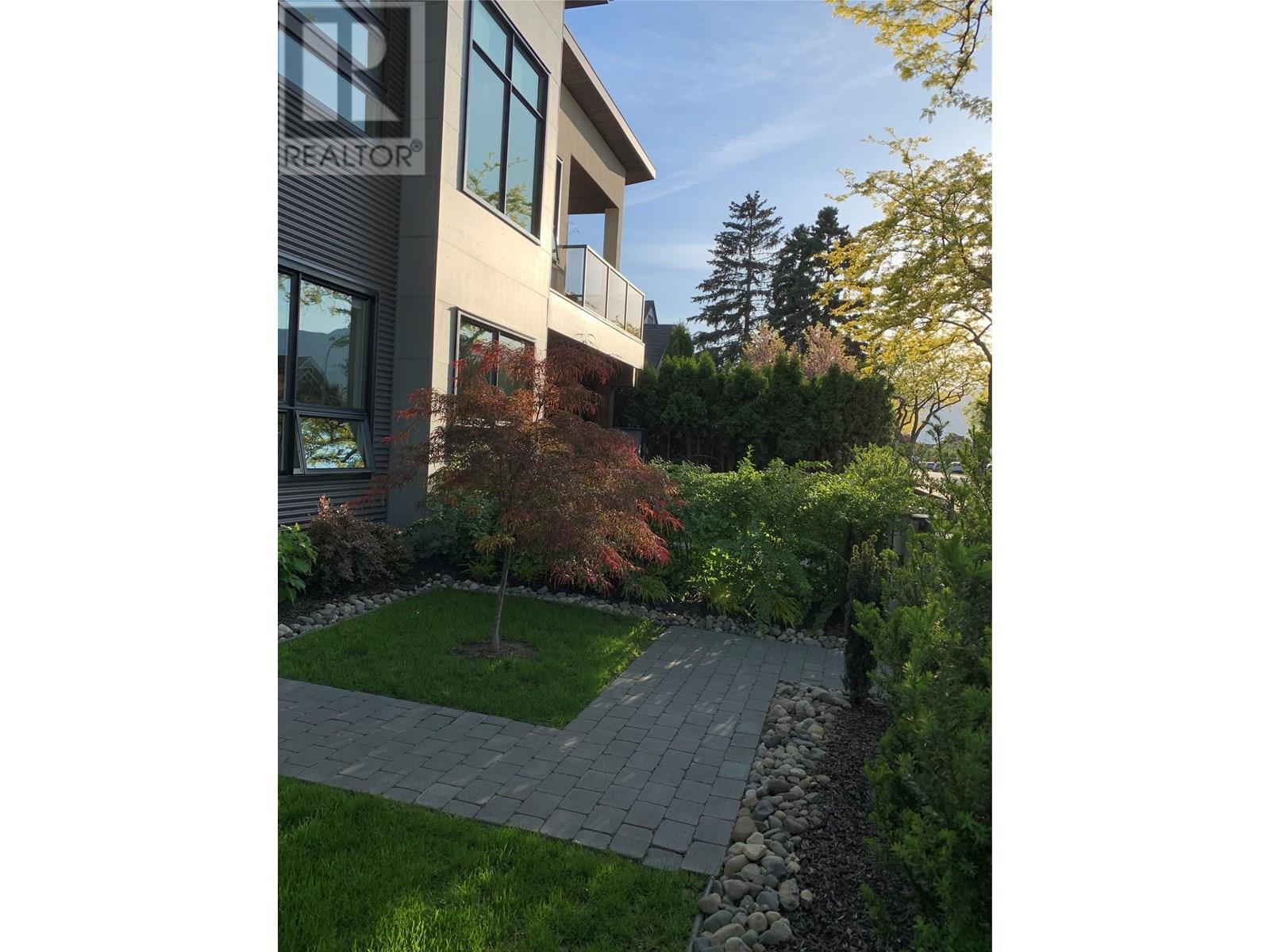 1027 Wilson Avenue, Kelowna