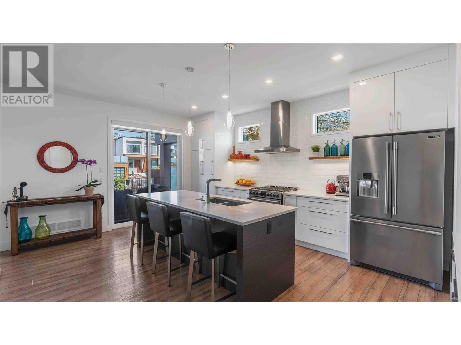  1027 Wilson Avenue, Kelowna