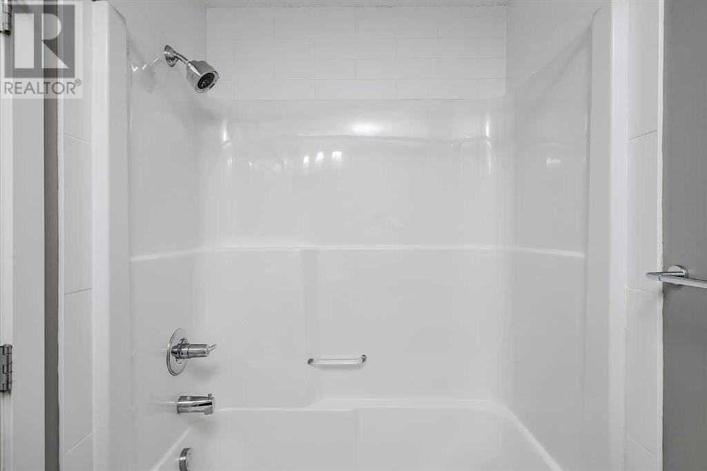 Single Family House for Sale in   Millrise Drive SW Millrise Calgary 