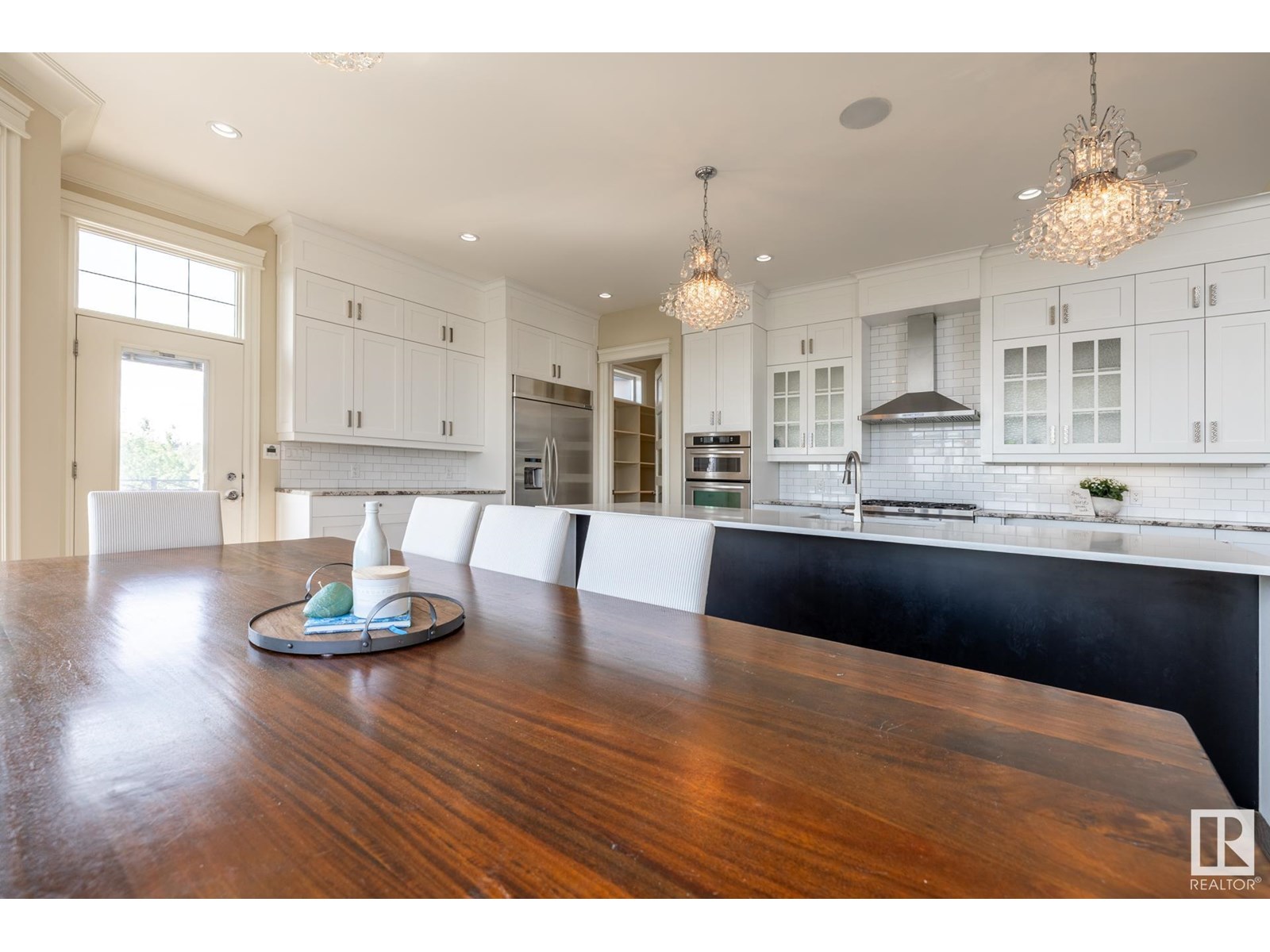 Photo 14 of 1018 Hollands Pt Nw, Edmonton AB