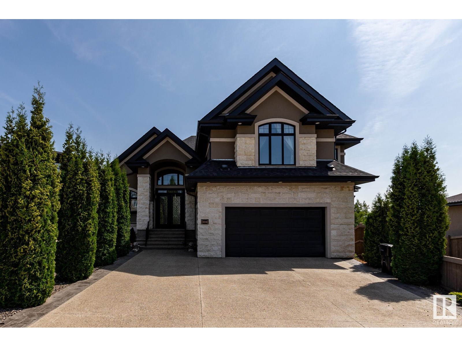 Photo 1 of 1018 Hollands Pt Nw, Edmonton AB