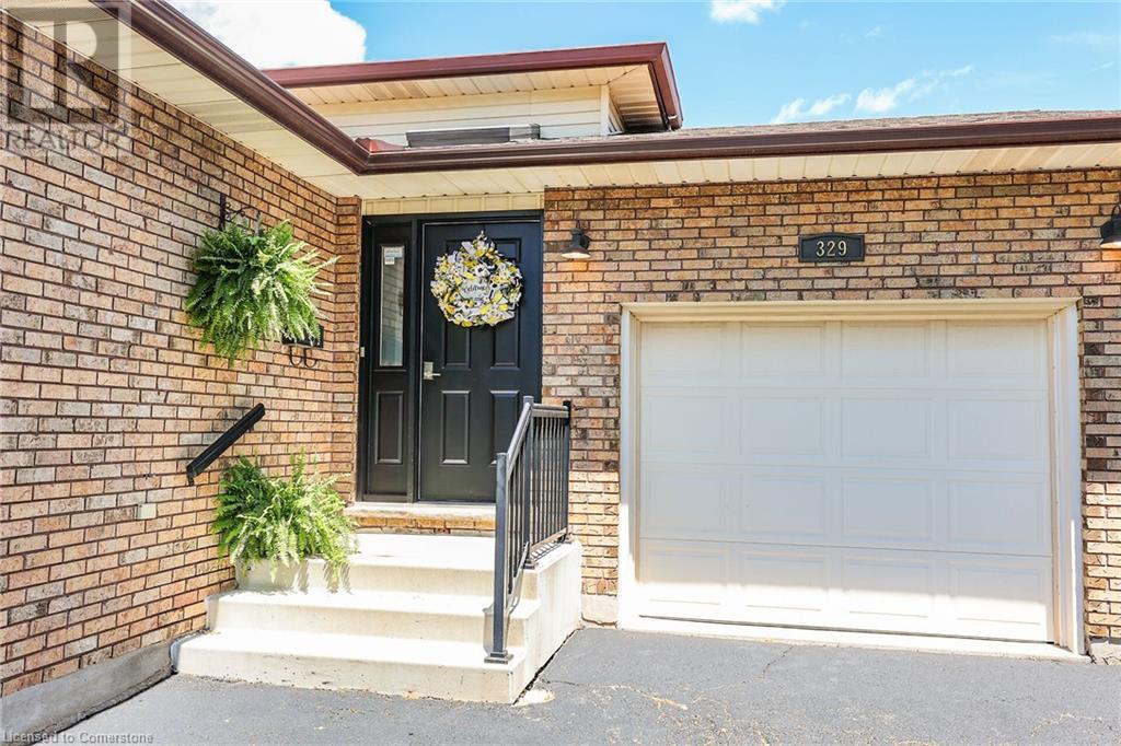 Photo 2 of 329 Central Avenue, Grimsby ON