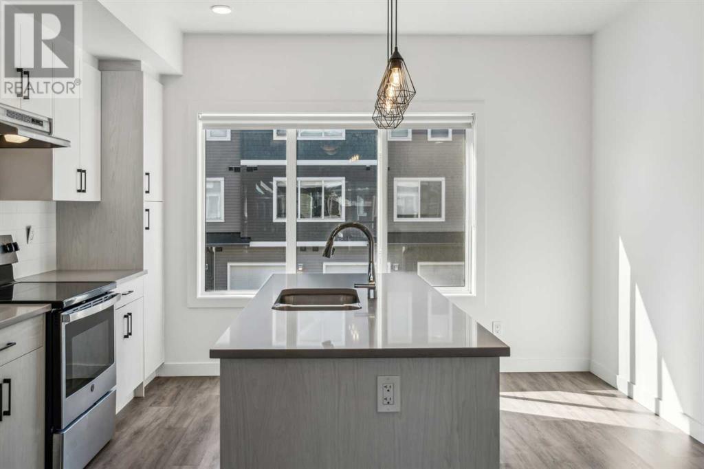 Photo 7 of 502 24 Rivercrest Drive, Cochrane AB