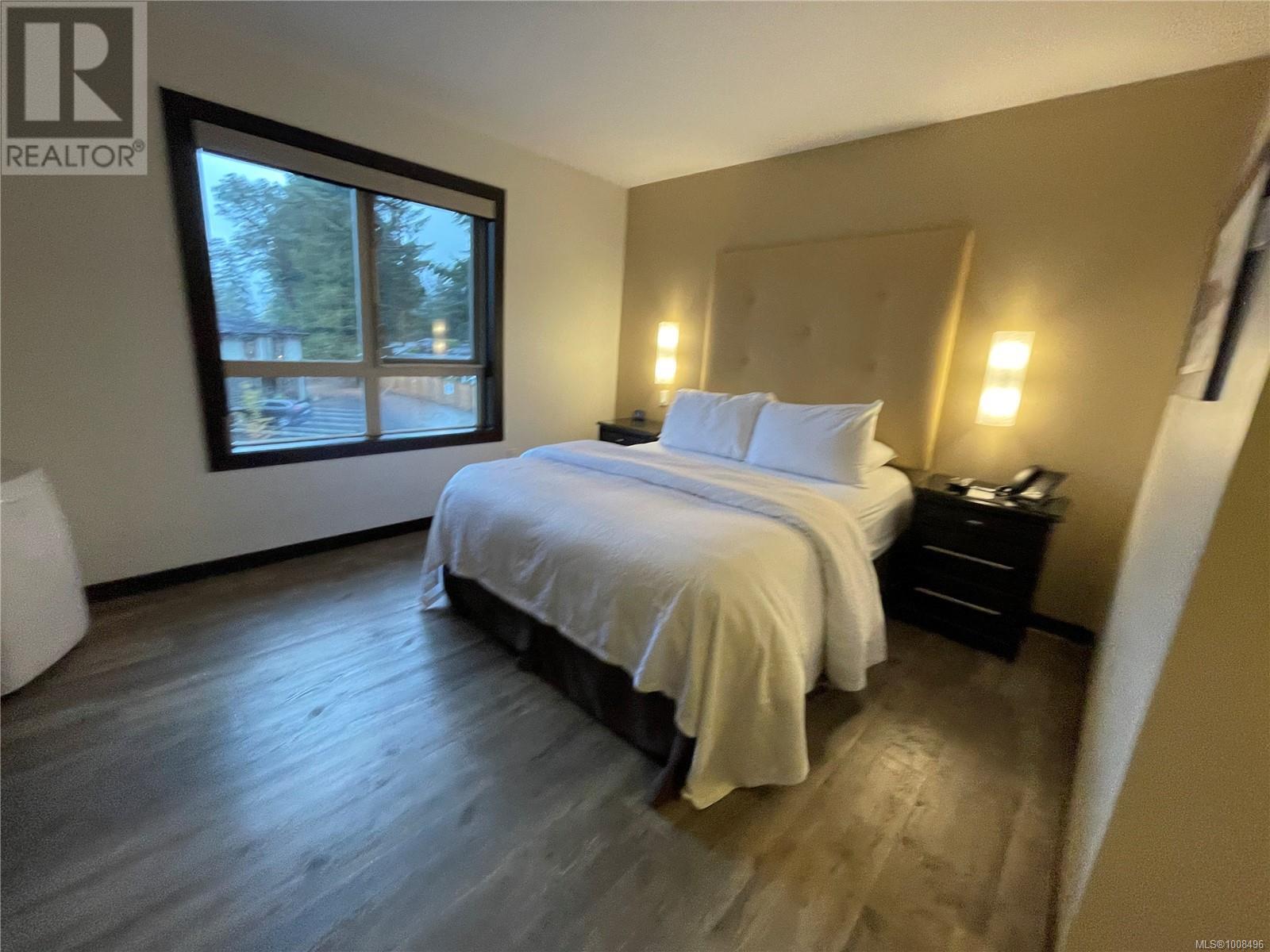 234 1175 Resort Dr, Parksville