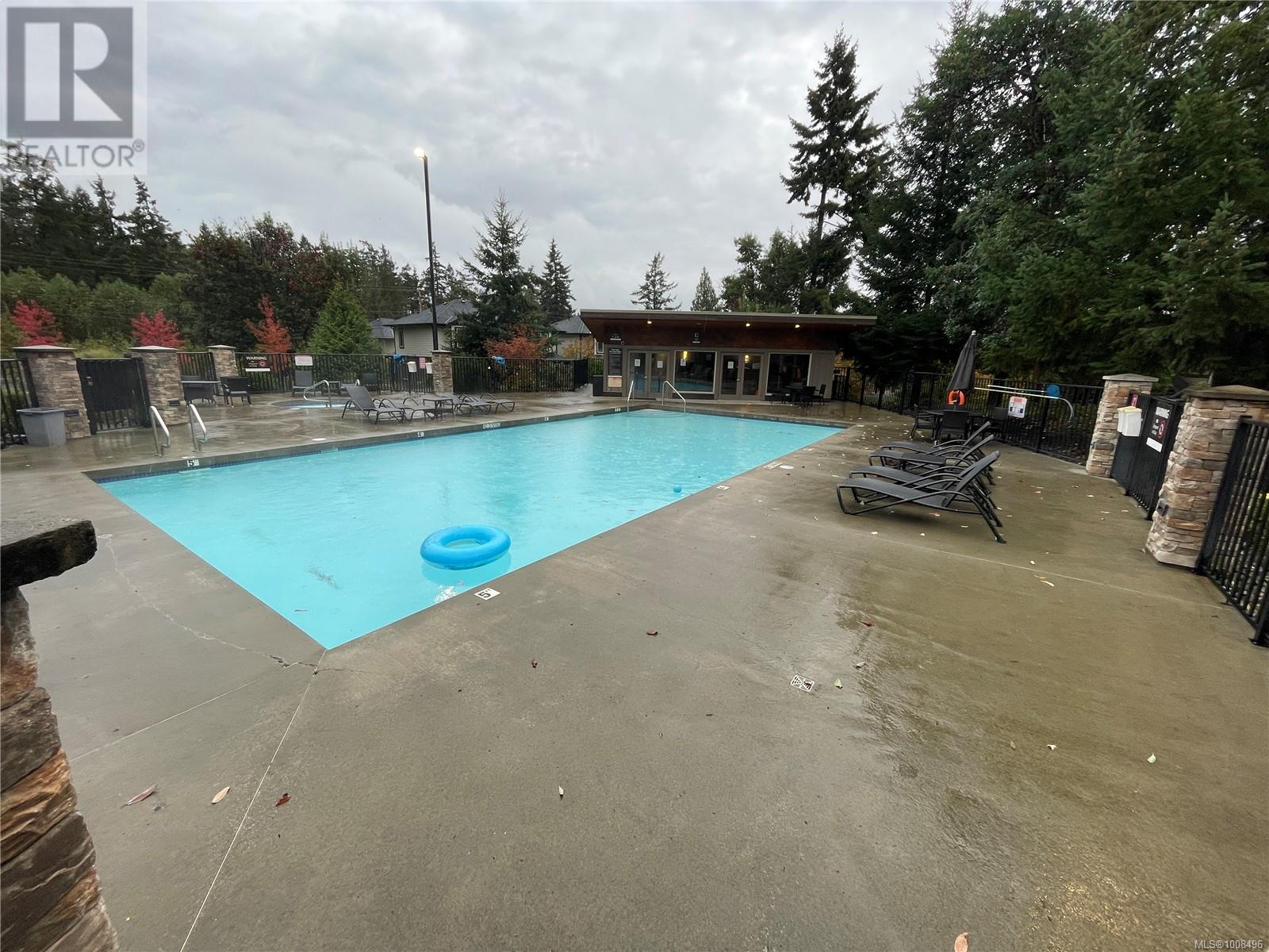 234 1175 Resort Dr, Parksville